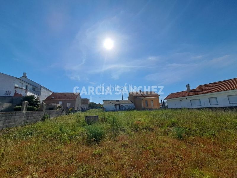 Foto da75b6fb-a5f0-4328-86c1-800b9b106cee. Terreno residenziale in santa uxía de Ribeira Ribeira