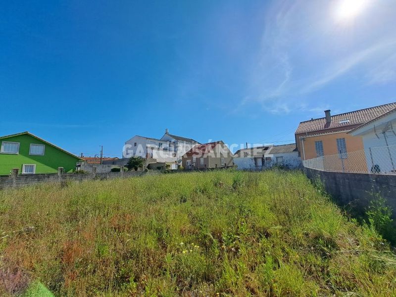 Foto f7a2eae5-c55a-498c-b336-1707e9c16cf7. Terreno residenziale in santa uxía de Ribeira Ribeira