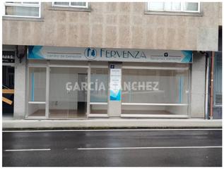Local commercial à Rúa carcasia 17