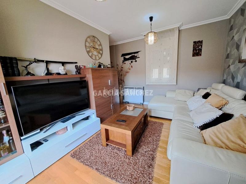 Foto 724699c8-f351-4a0e-80f2-028d34f1c9d7. Attico con parcheggio in Boiro