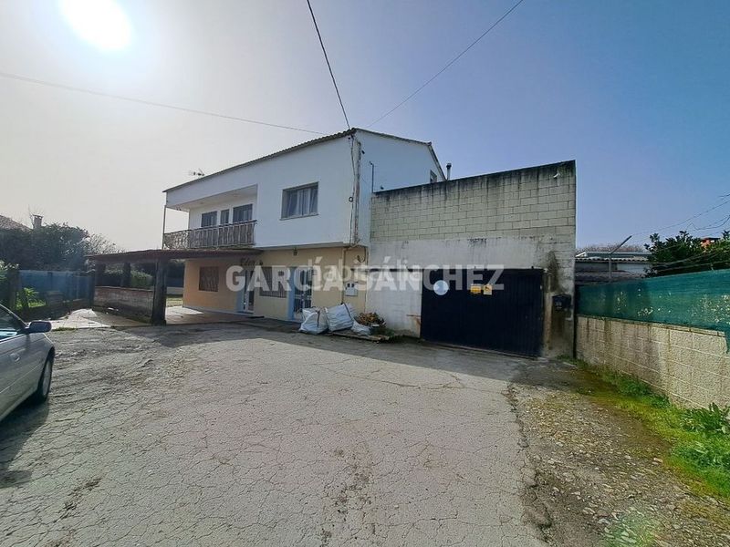 Foto 4af2dfa6-34b6-49d1-b20a-add17d7a5b3a. Chalet en aldea abanqueiro 28 en Boiro