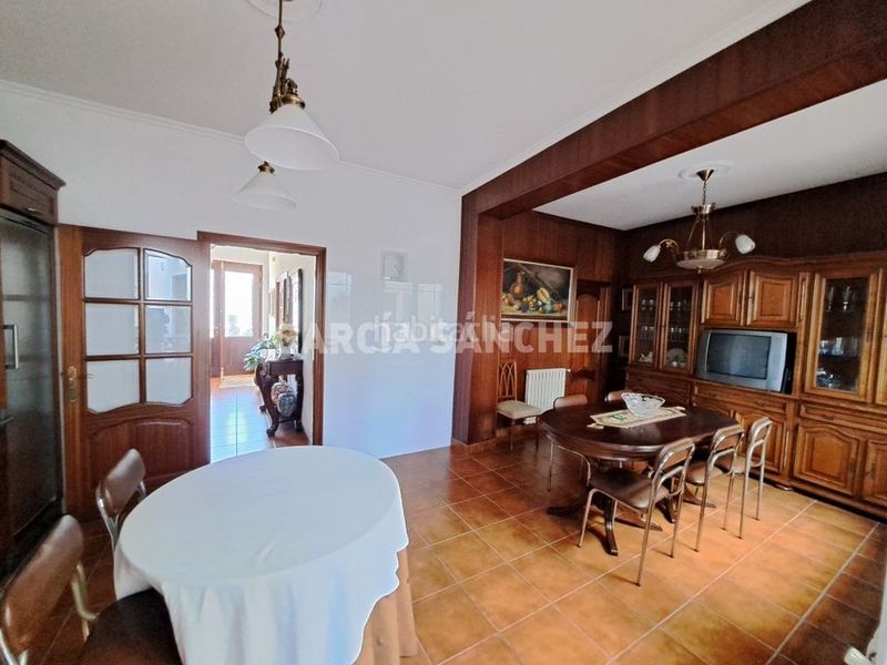 Foto 8af96193-95bd-4786-9b72-24dfea64cda1. Doppelhaus in rua 1 angustia 8 in Pobra do Caramiñal (A)