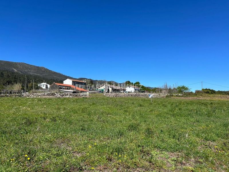 Foto f08162b1-eda5-48ff-ac0a-0f827e86997c. Terreny residencial a aldea teaño 6 a Boiro