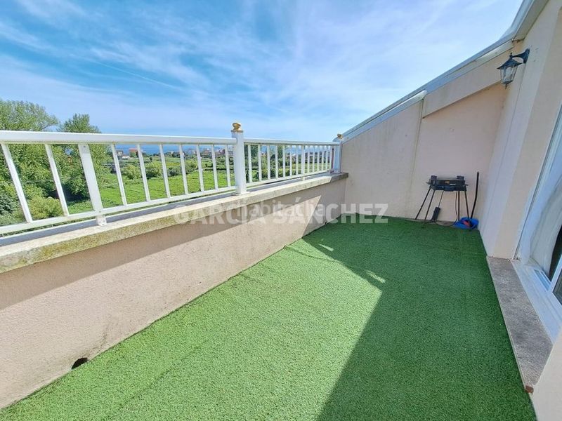Foto 110aeba3-4476-4936-a528-3bf609e27755. Appartement avec parking dans Boiro