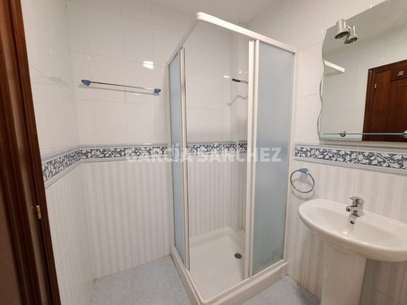 Foto 289805e9-1027-42b2-bc4c-0db19317dfcb. Appartement avec parking dans Boiro