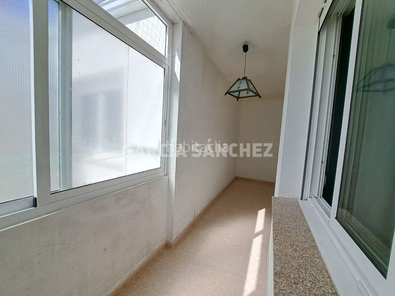 Foto b16aae15-f553-4e5c-b14b-d6c15bb6deb7. Appartement avec parking dans Boiro
