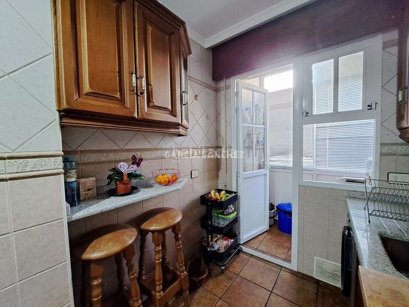Foto d4ffe985-12f4-43be-a835-6bbf1ccf7816. Piso en Pobra do Caramiñal (A)