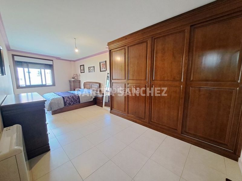 Foto 175fa105-02ab-4570-817b-385322459f84. Apartament a Boiro
