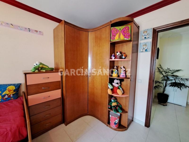 Foto 426edbff-836c-4717-9dd4-f94f8d6a4e81. Apartamento en Boiro
