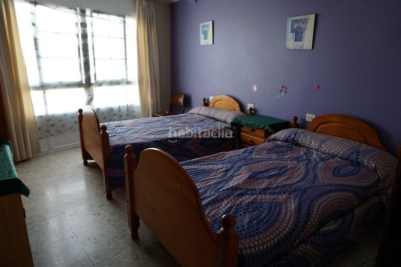 Foto b7fa6fd7-d3de-4d2f-9348-f76c05f14c0a. Casa adosada en rúa da praciña 32 en Rianxo