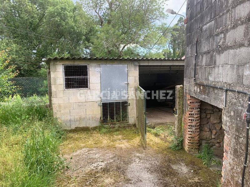 Foto 1a1548ec-c5da-43e5-a425-18adc86898ae. Terreny residencial a trevonzos 26 a Boiro