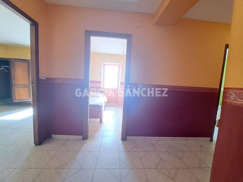 Foto 82d81706-ce1d-47ff-868c-7c2f628d11d0. Casa a Boiro