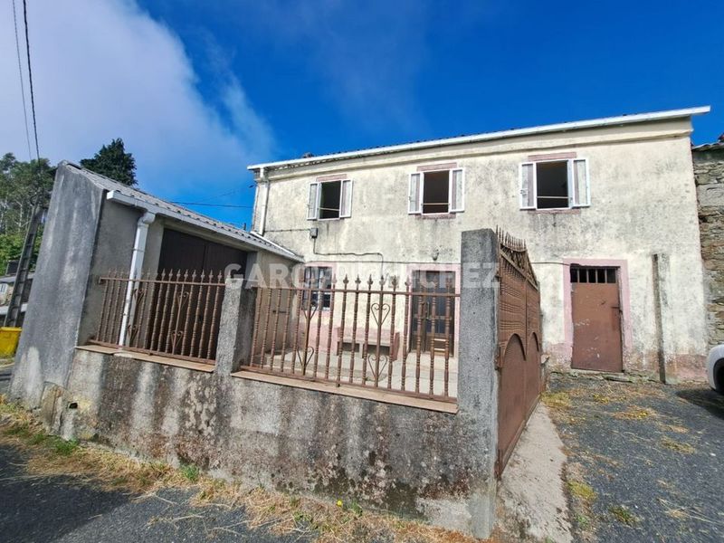 Foto f66258a4-0526-4416-8529-99ead2e0fcfd. Casa a Boiro