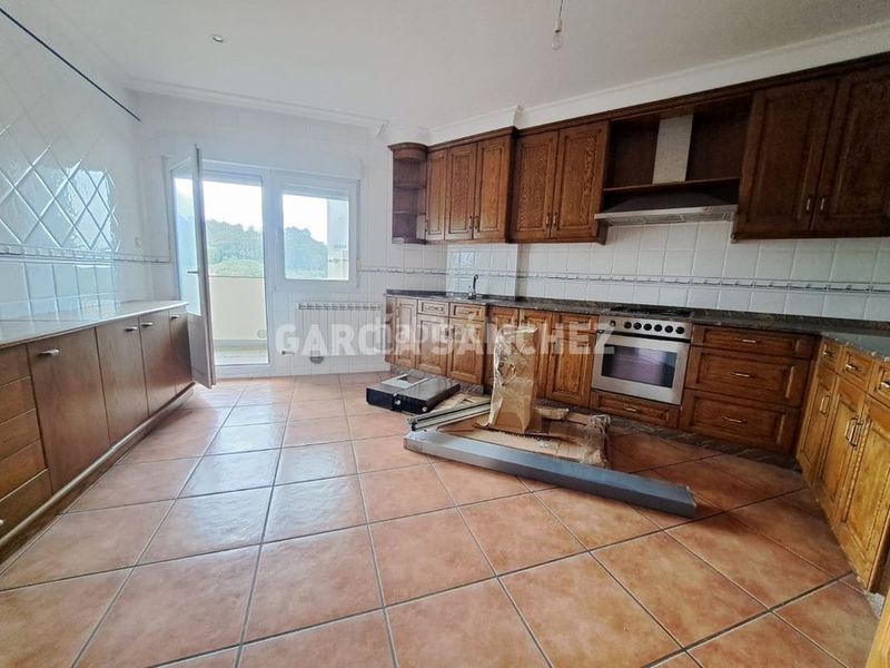 Foto d7d2a5d2-da23-4885-ad69-5a04fe5db51c. Piso en Boiro