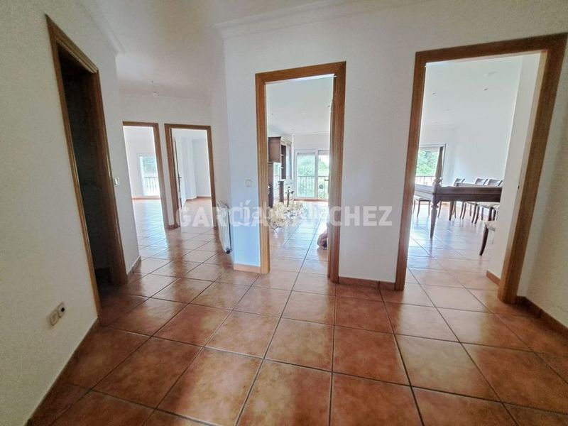 Foto f424d6e9-44df-456c-bd81-3f52ccc65d45. Piso en Boiro
