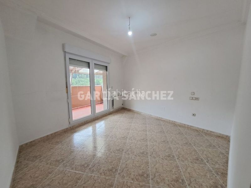 Foto c85ec988-fc12-4f0f-8528-1200acc16ba7. Pis a Boiro