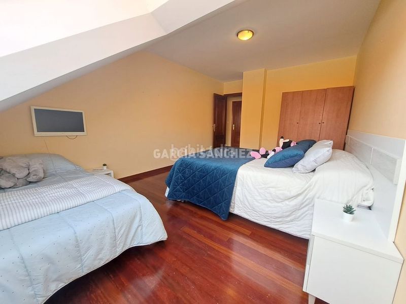 Foto f51afc4e-7e61-48f6-9b3c-cf73d076cf3b. Duplex avec chauffage dans Boiro