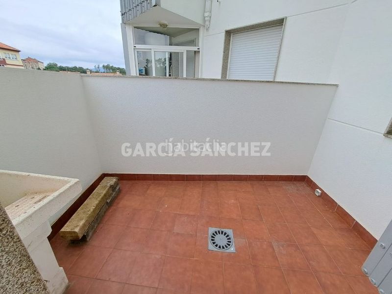 Foto fdd3cfda-13ec-44f0-bcce-3d3b5ce50951. Apartamento en rúa as mangas 0 en Boiro