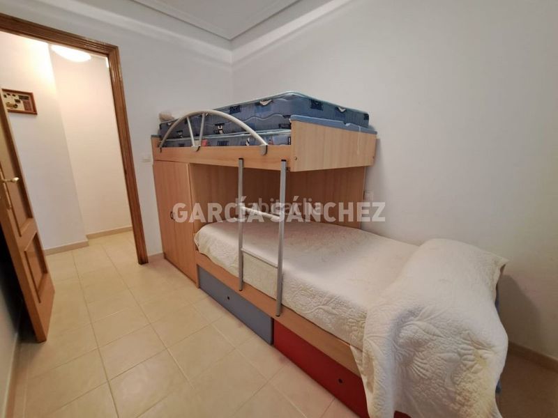 Foto 67ec1971-f500-4c28-b260-422893eda196. Apartamento en Boiro