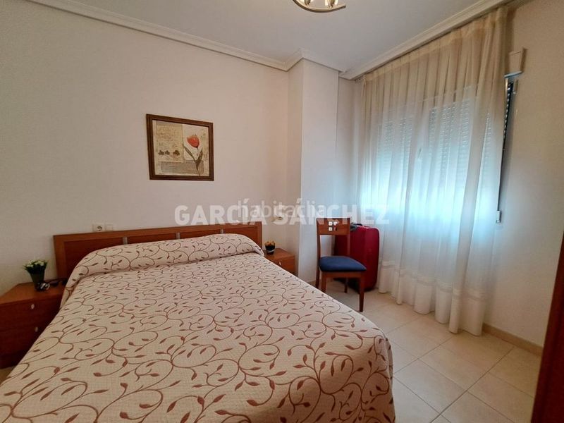 Foto 6d890818-dc11-4462-a5d8-9df6ee1ced48. Apartamento en Boiro