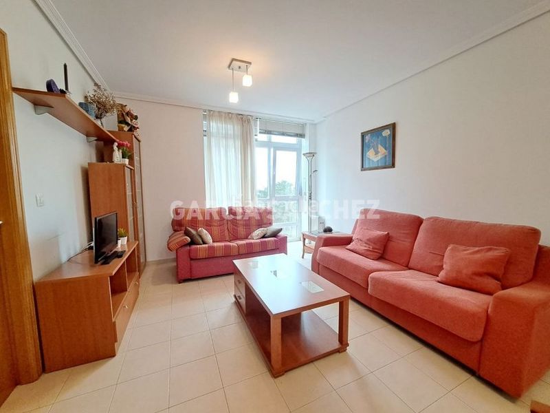 Foto 8d37bf8b-62d7-414e-887c-45d7d46e84ce. Apartamento en Boiro