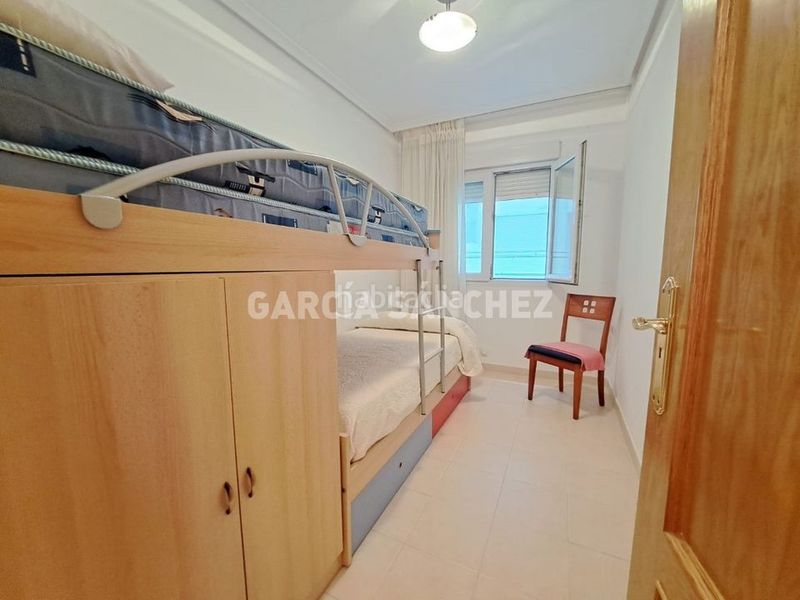 Foto e0be3ba3-b04e-4269-9e38-b97094831f32. Apartamento en Boiro