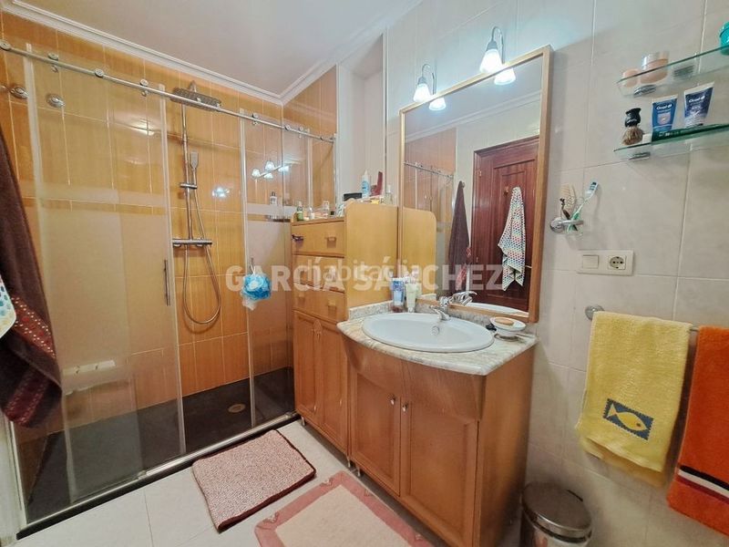 Foto 3e3d330f-cfcd-442f-8d83-6358ff7ee342. Apartamento en Boiro