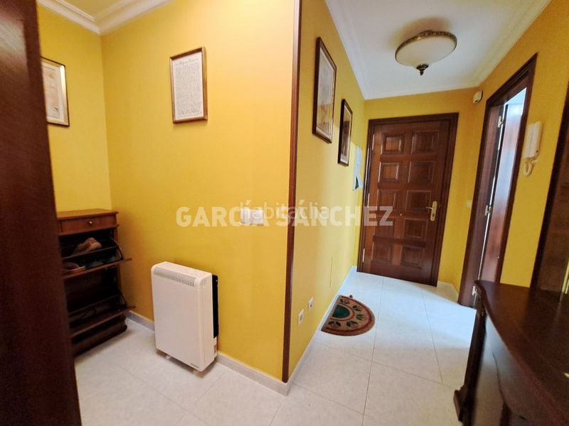Foto a517707c-89cd-499f-81c3-44be1196bbb7. Apartamento en Boiro