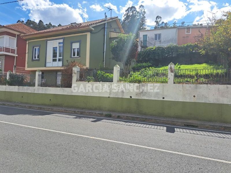Foto 2b22fb3d-7e99-4484-8d7a-ef34b19ab73b. Casa a Noia