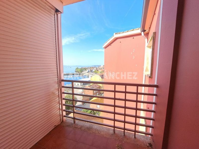 Foto 310f5b79-823e-442b-992a-c59278845d7b. Apartament a calle peralto 86 a Boiro