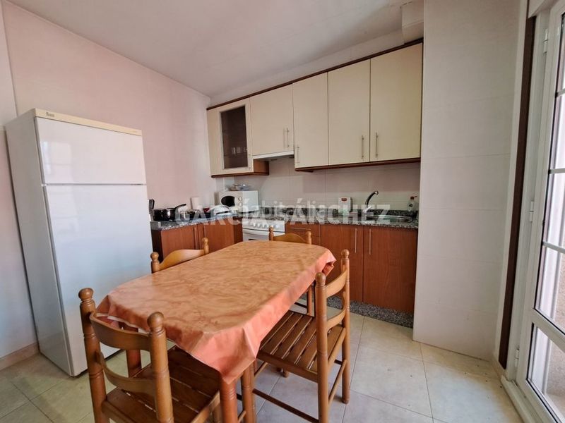 Foto 5e7460c0-4efe-4afa-8f9e-a1ddfe5be827. Apartament a calle peralto 86 a Boiro