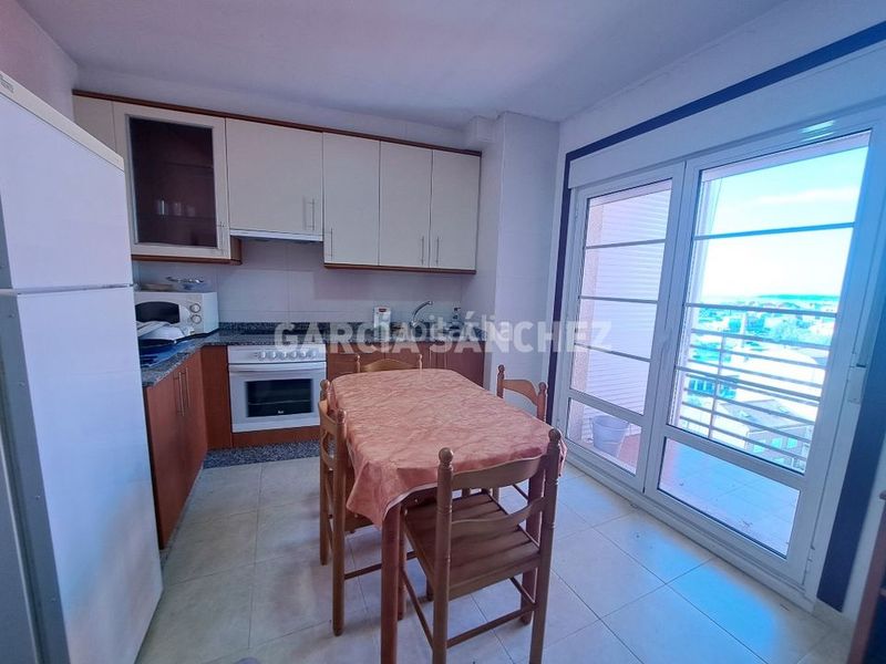 Foto a6d15f30-09ea-4aca-b637-bec02278d42c. Apartament a calle peralto 86 a Boiro