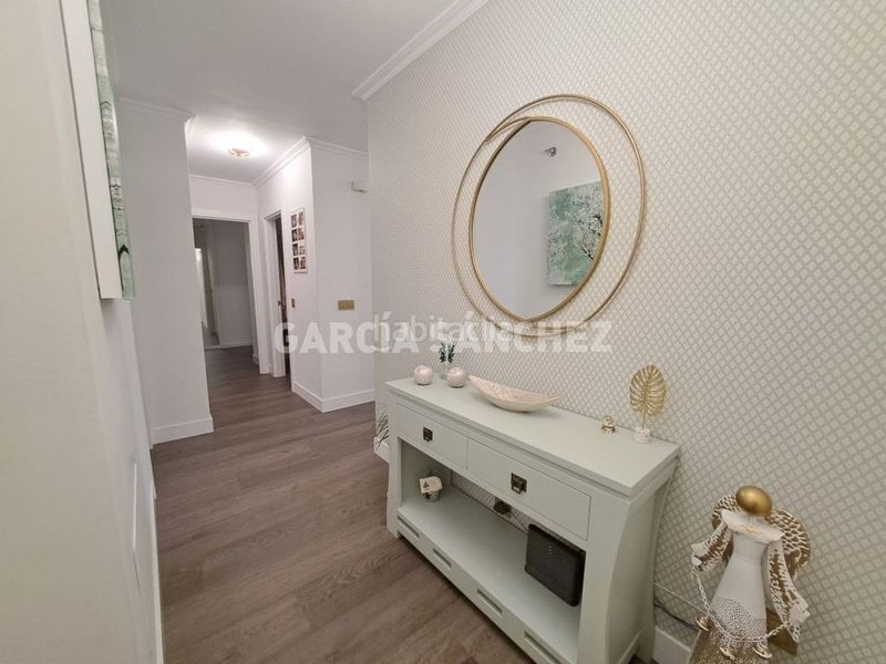Foto 2f2d8ca3-6306-4e27-8e47-3d02bf26a552. Appartement dans rúa estatuto de galicia 8 dans Boiro