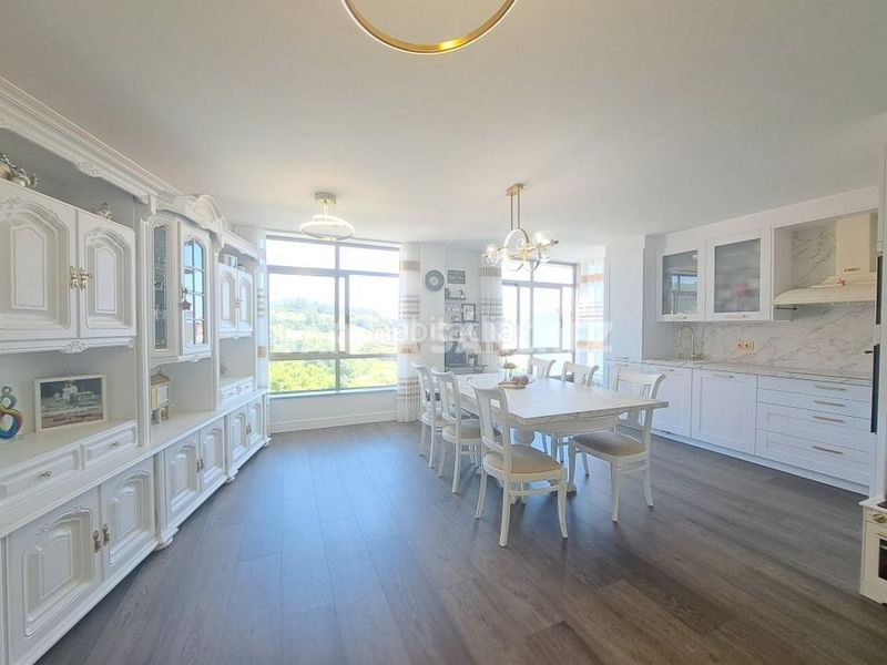 Foto af8fa60b-83f2-4cc2-b4a3-1565f80041ff. Appartement dans rúa estatuto de galicia 8 dans Boiro