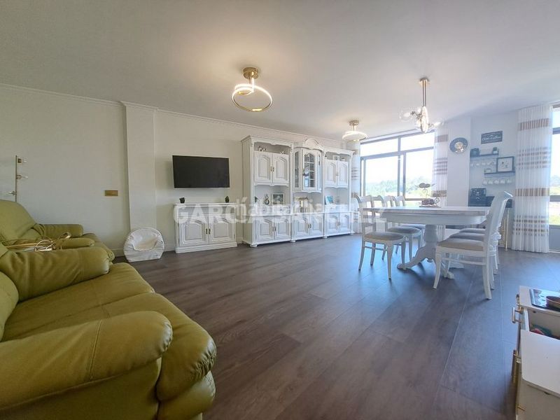 Foto c1b9c7d7-6858-43e1-8c98-1d92eccedc45. Appartement dans rúa estatuto de galicia 8 dans Boiro