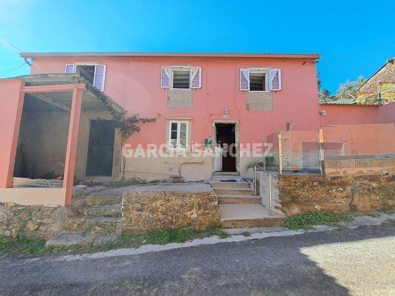 Foto d1689938-abdb-4423-aff2-1bed31018ddb. Casa in dp-6202 58 in Outes