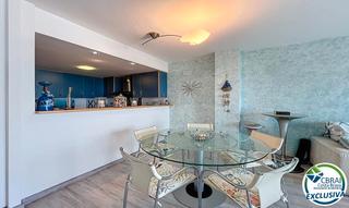 Apartamento  Carrer port joan. En venta – ático con doble terraza, 3 dormitorios y vistas despe