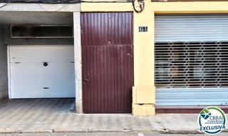 Parking coche  Carrer del cap norfeu. Garaje moto en venta en roses y con 9 m2.
