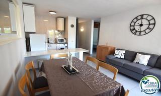 Apartament  Carrer port joan. Apartamento de 3 dormitorios a solo 1200 m de la playa de santa