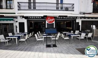 Local Comercial  Carrer de joan badosa i compte. Local restaurante en el centro de roses