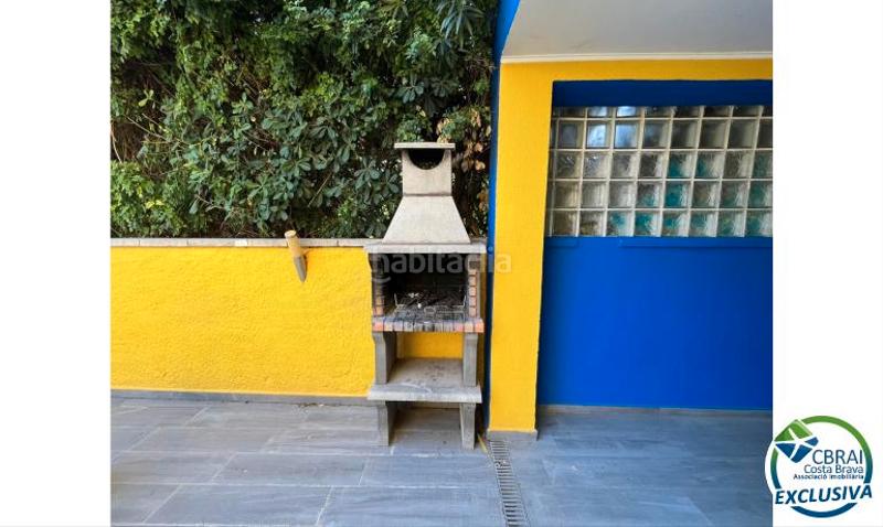 Foto 6ae834a5-b672-4c0e-a420-f8f04dc046cb. Casa villa ideal para alquiler con licencia turística, piscina, zona residencial, 4 dormitorios, 4 baños en Empuriabrava