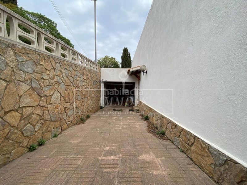 Foto 5b75a521-8334-4c16-bd63-1b929c7cc2ce. Xalet amb aparcament a Port de la Selva (El)