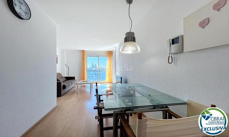 Foto 789338fb-121e-41e4-9ded-d3f734418ff0. Apartamento en venta - , costa brava – magnífico apartamento de 1 dormitorio con vistas al mar y al canal en Roses