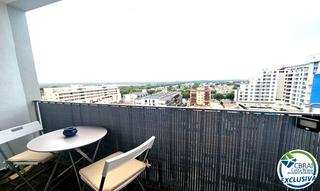 Appartement  Carrer muga-delta. Estudio con licencia turistica!! empruiabrava