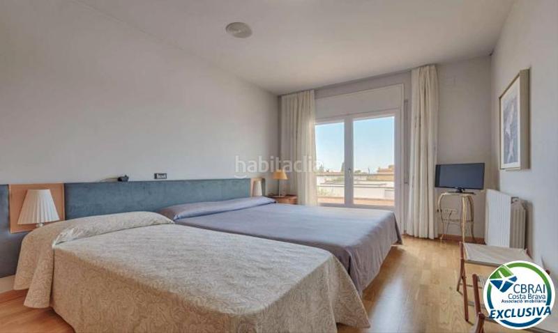 Foto 7ce62fc7-15e5-49be-a4b3-08539ca2101a. Casa amb aparcament a Nord Roses