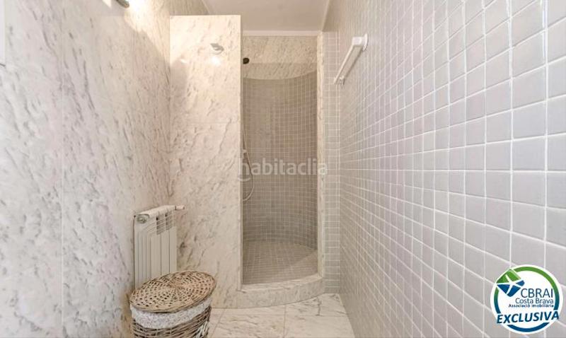 Foto eb04f5cc-4745-4c81-91a8-c7a724eef133. Casa amb aparcament a Nord Roses