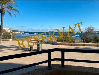 Apartament  Avinguda mestral. Primera línea de mar con licencia turística