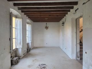 Country house in Garrigàs. Exclusiva masía catalogada en garrigàs (arenys d’empordà)