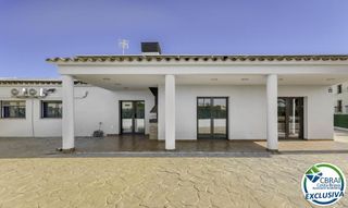 Xalet  Carrer canig�. Casa unifamiliar en venda a cistella