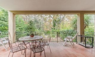 Haus in Carrer la resclosa 7. Casa con encanto junto al r�o en sant lloren� de la muga � �idea